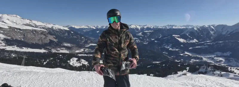 Master the Slopes with Snowfeet